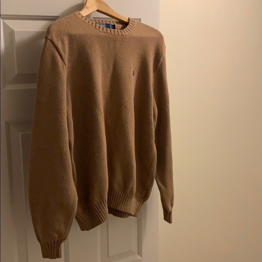 Tan men’s XL sweater